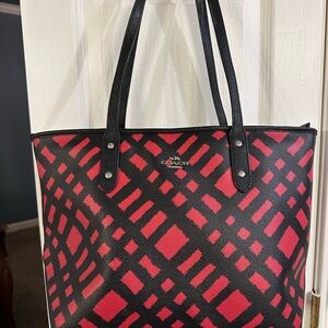 Coach Black and Red Patterned Tote Bag